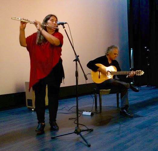 The Latin music duo with flute and guitar.